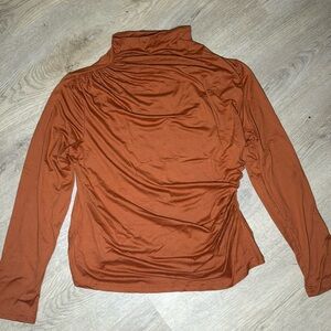 New Women’s long sleeve T-shirt, size XXL, 95% polyester 5% elastane.
